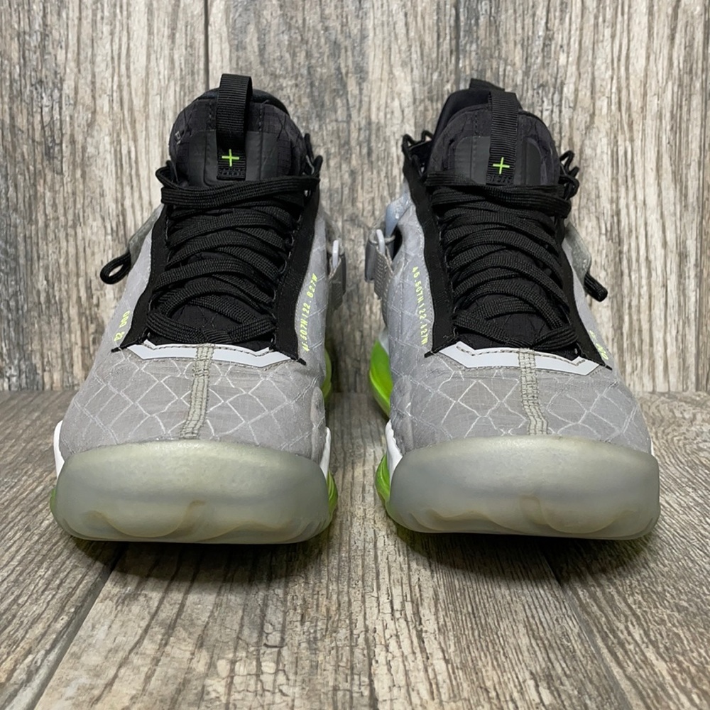 JORDAN PROTRO-MAX 720 shoes 9 - Picture 4 of 16